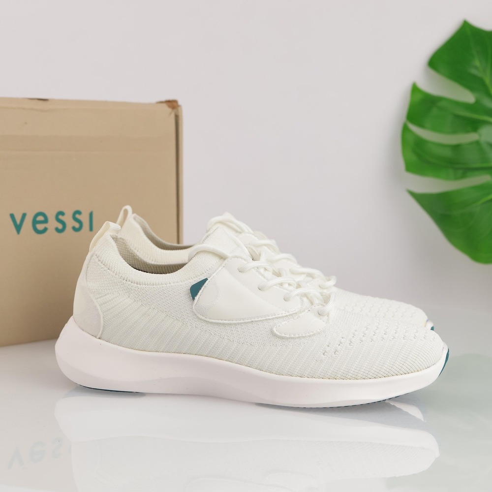 Vessi Shoes Womens Everyday Move Sneakers Size 8 White Knit Waterproof Lace-Up